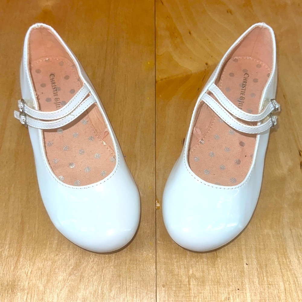 Christie & Jill Girls Dress shoe Pageant shoe white patent‎ size 1